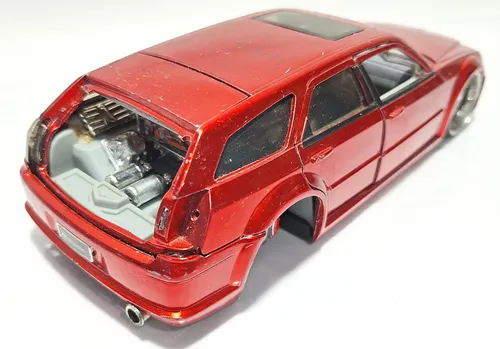 Miniatura Dodge Magnum R/t Jada Toys 1/24 * Sucata Peças