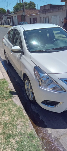 Nissan Versa 1.6 Advance At