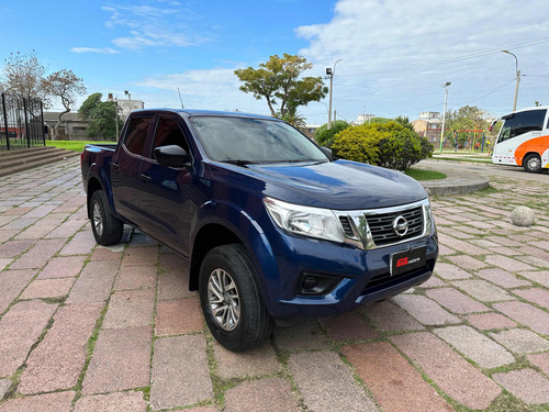 Imagen 2 de 17 de Nissan Frontier 2018 2.5 Se Doble Cabina (( Gl Motors ))