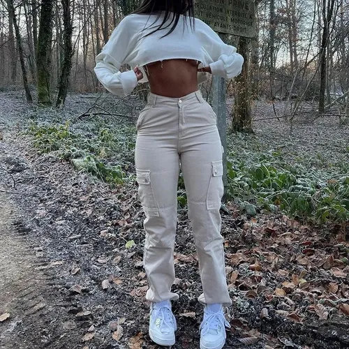 Calça branca larga 2025