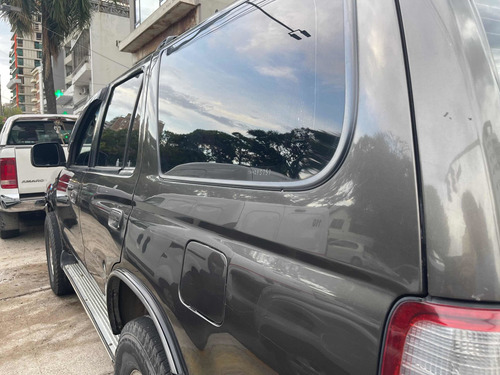 Toyota SW4 3.0 I Runner