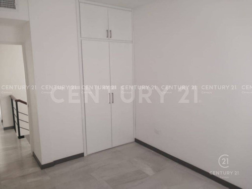 Imagen 11 de 16 de Casa En Renta En Saratoga