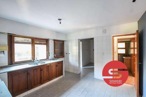Casa Venta Barrio Fisherton 4 Dormitorios Jardín Piscina Cochera