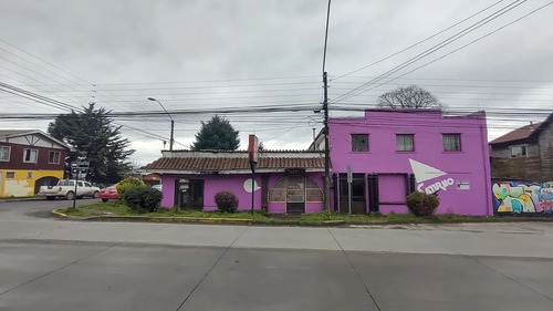 Gran Propiedad Comercial En Saturnino Epulef