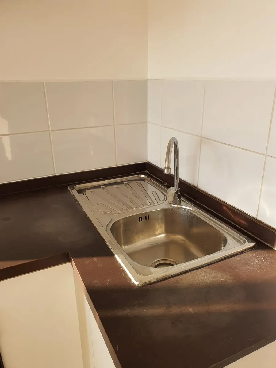 Imagen 5 de 15 de Vendo Departamentos 1d+1b Av. Las Rejas