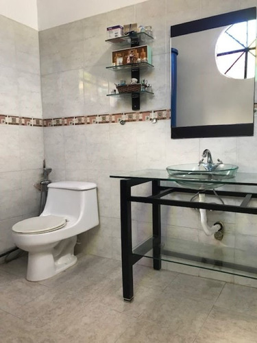 Imagen 22 de 27 de Florelia Mota Vende Casa En Las Morochas De San Diego