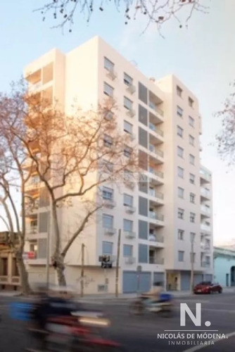 Edificio Altos Del Palacio En Aguada, Apartamento De 1 Dormitorio Ideal Para Renta