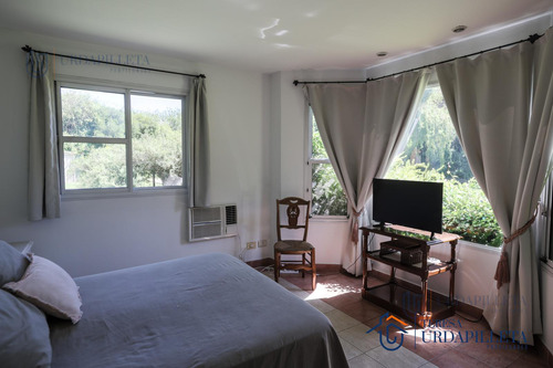 Casa A La Venta En Martindale C.c- 3 Dormitorios - Estilo Clasico