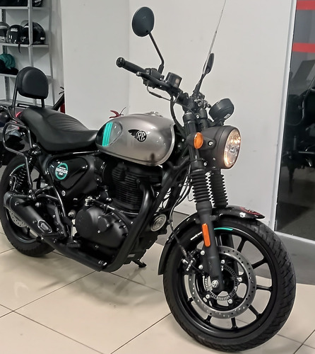 Royal Enfield Hunter 350 Custom