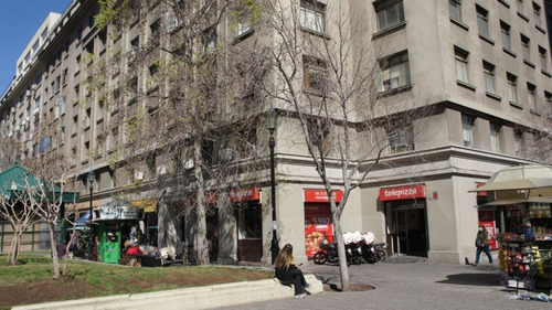 Imagen 13 de 18 de Bulnes-alonso Ovalle**centro Civico