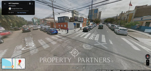 Amplia Casa Ideal Para Uso Comercial