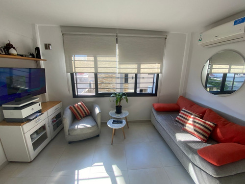 Imagen 2 de 15 de Oportunidad! Excelente Triplex 2 Amb En Venta Ideal Inversor En Lanus (413)