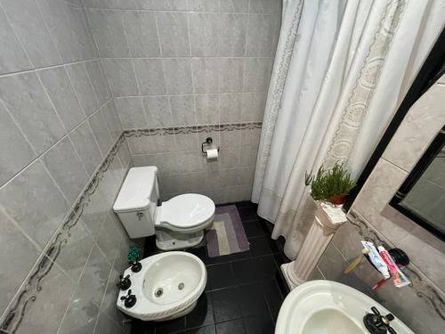 Venta Casa 4 Ambientes Con Pileta Y Cochera Padua
