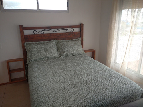 Imagen 13 de 25 de Casa Con Gran Vista Al Mar En La Paloma,(precio Marzo A Nov)