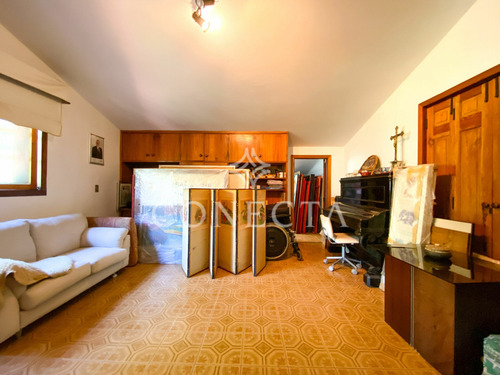 Imagem 25 de 29 de Alphaville 01 | Casa Estilo Fazenda | Enorme Quintal Gramado | Estilo Rústico - Cnc1285