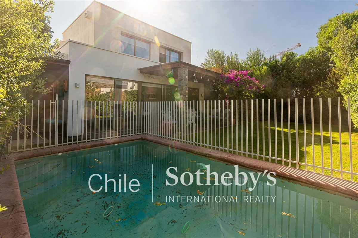 Imagen 1 de 25 de Casa En Venta De 3 Dorm. En Chamisero