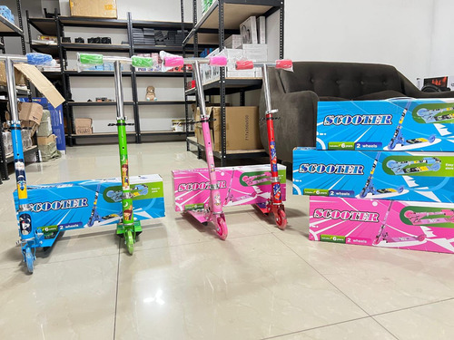 Monopatín Plegable Metal 2 Ruedas Niños Barcelona Azul Claro Scotter