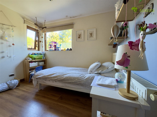Casa En Venta De 4 Dorm. En Puerto Varas