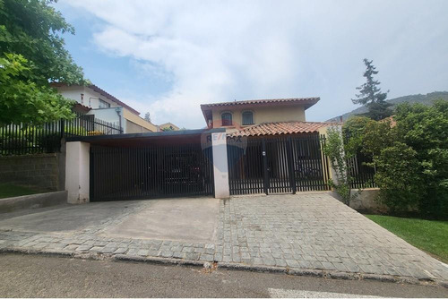 Casa Lugano Colegio Huinganal Y Mayflower
