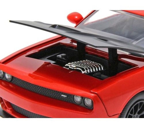 Imagem 6 de 9 de Carrinho Miniatura Dodge Challenger Hellcat Metal Die Cast