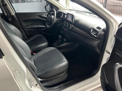 Fiat Cronos 1.8 16v Precision At6