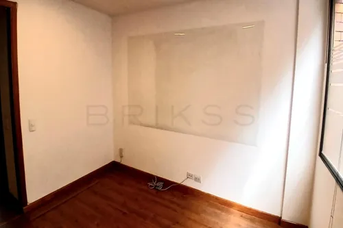 Oficina En Arriendo/venta En El Chico. Cod A6947