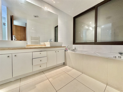 En Condominio: Los Trapenses / Monte Tabor