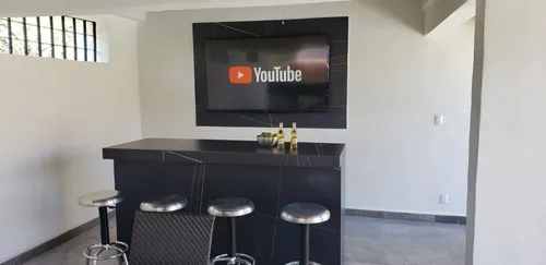 Casa En Venta, Lomas De Cuernavaca, 6 Recámaras