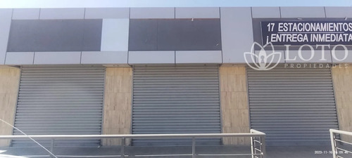Local Comercial En Concón Con Patio Y Estacionamiento Para C