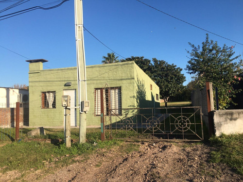 Venta Casa Con Amplio Terreno En Paysandú (id: 100119)