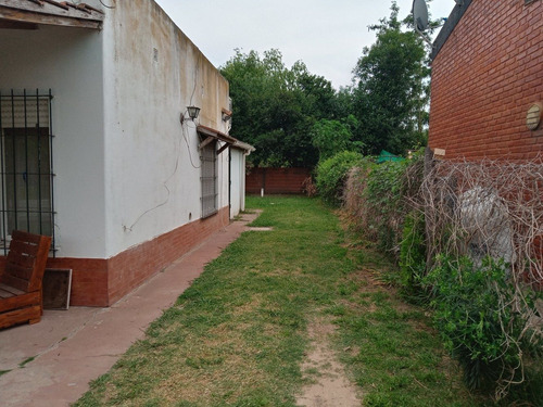 Imagen 2 de 10 de Casa En Venta En Alsina