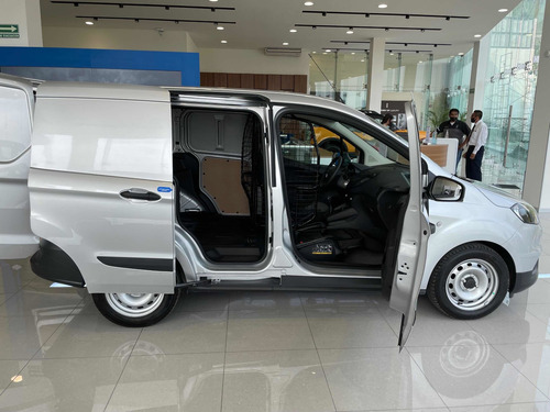 Imagen 3 de 6 de Ford Transit 1.0l Courier