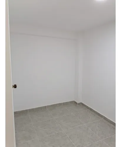 Arriendo Casa Independiente Unifamiliar En El Refugio, Cali