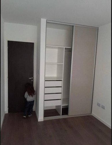 Imagen 3 de 9 de Se Vende, Departamento A Estrenar, De 1 Dormitorio Y Solárium. Zona Centro. Ideal Inversión.