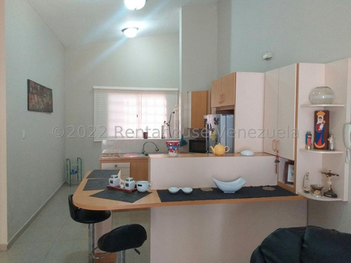 Imagen 3 de 11 de Disponible Apartamento En Venta Ubicado En Sector La Floresta. Coro