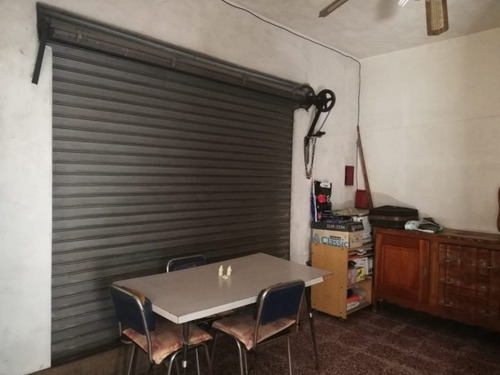 Imagen 6 de 14 de Se Vende Casa Con Local