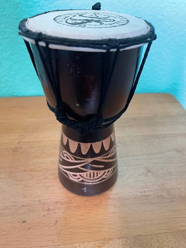 Djembe Pequeño Marrón (Usado)