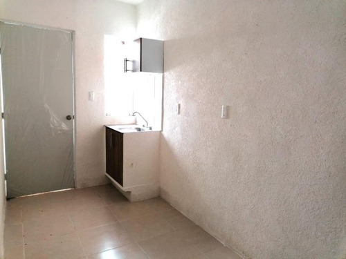Imagen 7 de 12 de Casa Sola En Venta Lomas De Río Medio Cuatro