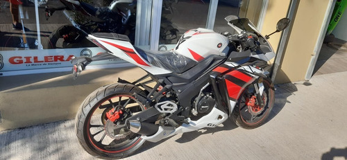 Imagen 3 de 15 de Gilera Vc 200 R Pistera Deportiva Biaggi Motos Pergamino