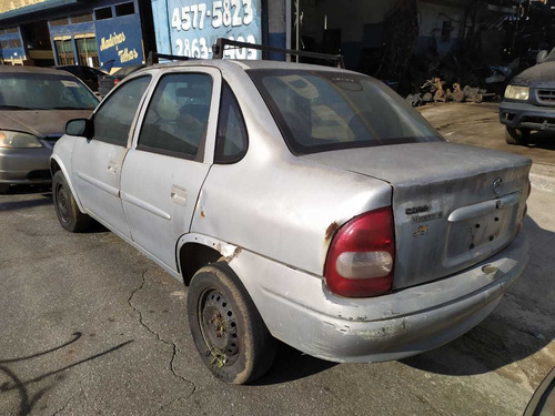 Gm Corsa Milenium 2002 (sucata Somente Peças)