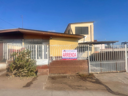 Casa Amplia 4 Dormitorios Con 3 Baños. Coviefi.