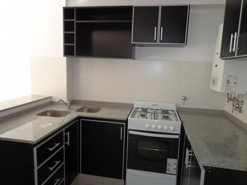 Imagen 3 de 11 de Venta Depto. 2 Dormitorios En Barrio Martin