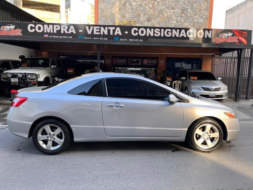 Imagen 8 de 12 de Honda Civic