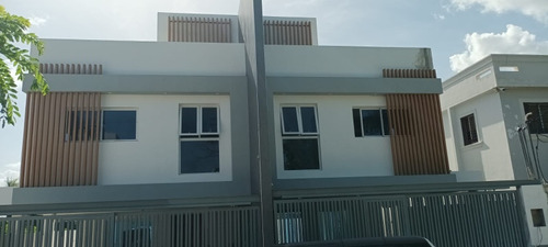 Casas Nuevas En Res Villa España Jacobo Majluta