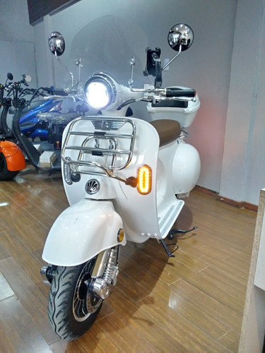 Imagen 16 de 25 de Sunra Vespa Vintage No Zanella Motomel No Hawk