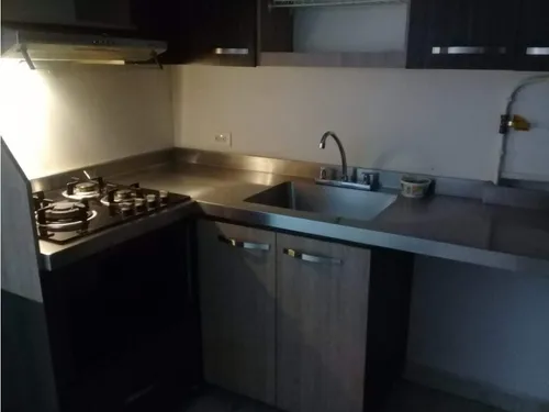 Se Arrienda Apartaestudio En Buenos Aires, Medellín