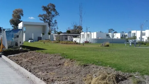 $e Vende Casa De Recuperación Bancaria En Cto. Bahamas, Col. Barlovento, Aguascalientes Aguas. Arf