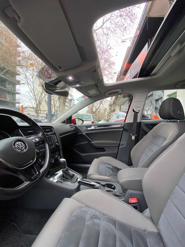 Imagen 8 de 22 de Volkswagen Golf 2017 1.4 Highline Tsi Dsg