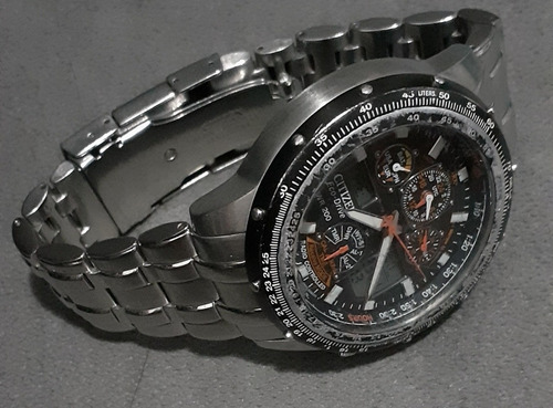 Relógio Citizen Eco-drive Skyhawk Jy0000-53e