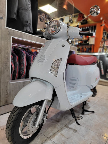 Imagen 3 de 11 de Motomel Strato Euro 150 Okm Tamburrino Motos